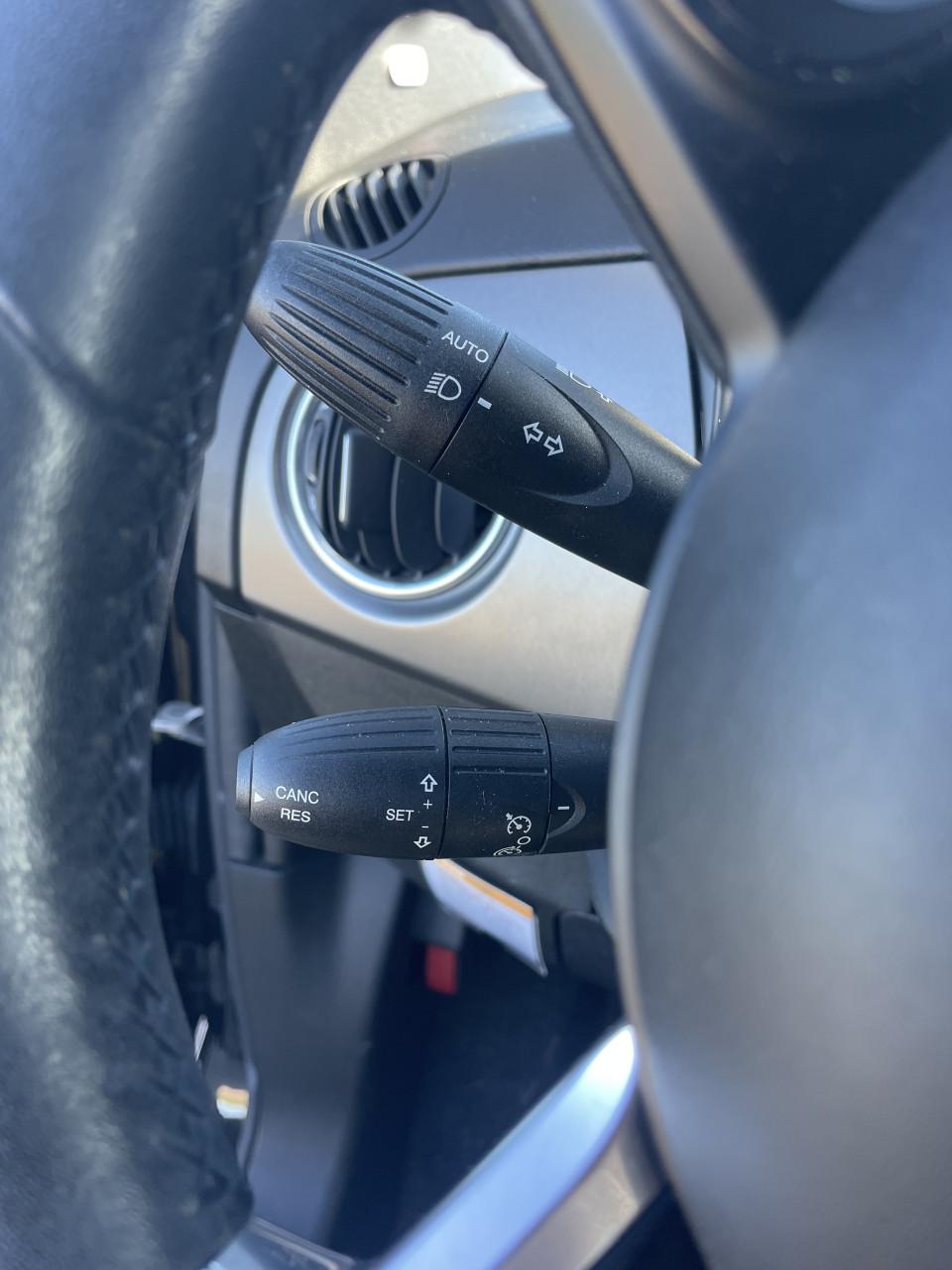 Fiat 500 cabriolet hybride rock star