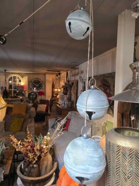 DECO BALLEN LEUK VOOR DEZE WINTER OM TE DECOREREN, PRIJS IS VOOR 3 BALLEN