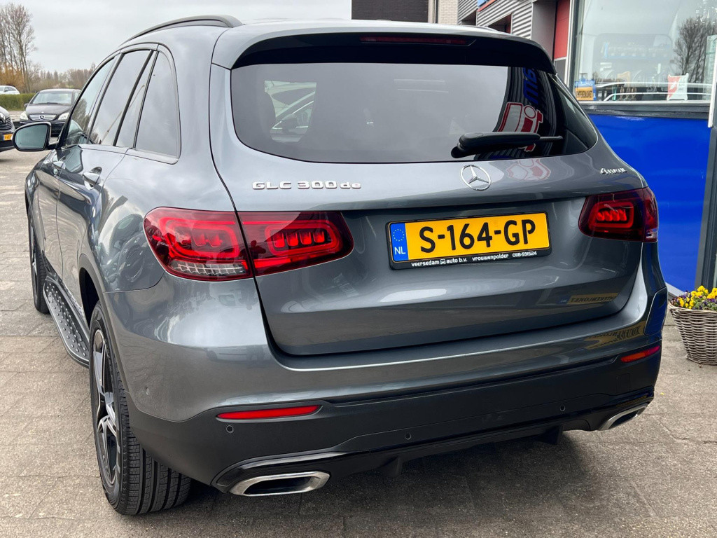 Mercedes-Benz Glc 300de 4matic business solution amg, trekhaak, panoramadak