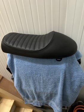 Buddyseat caferacer of ratbike