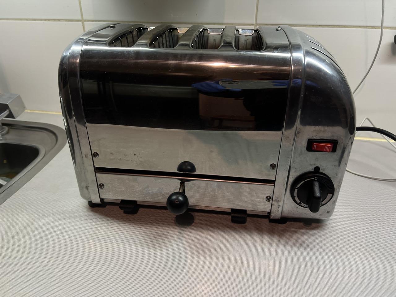 Dualit Classic 4-sleufs broodrooster RVS professioneel