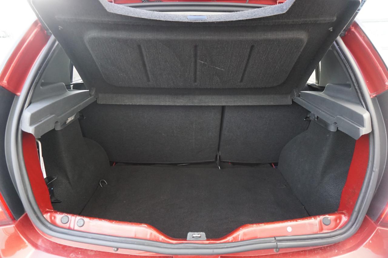 Dacia Sandero, 1.6 Lauréate - Airco / Elektr. ramen / Trekhaak / NAP