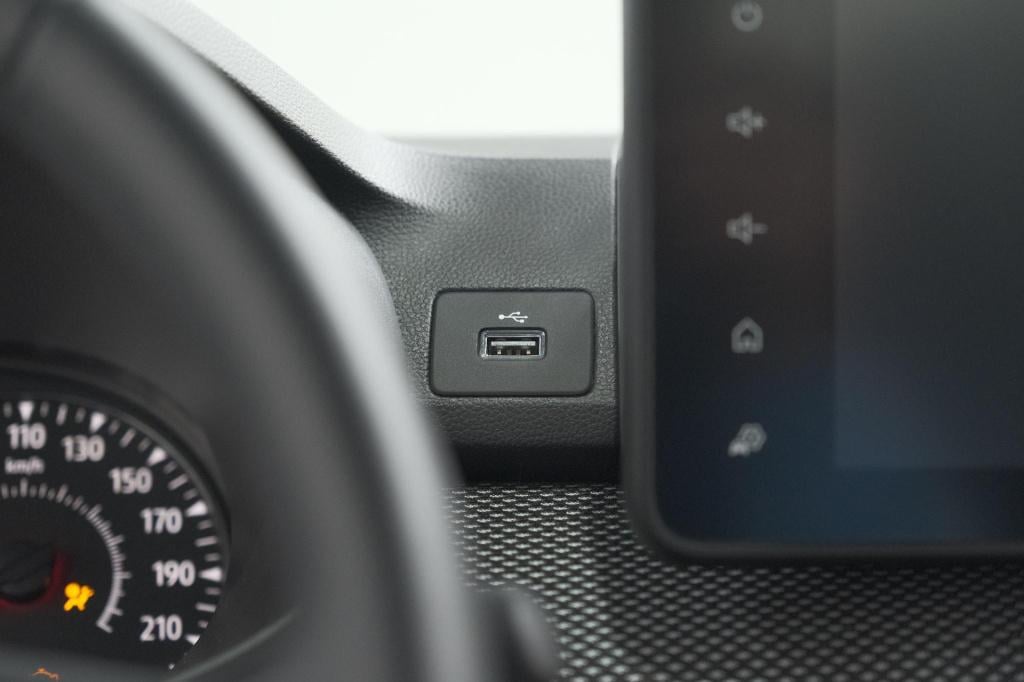 Dacia Sandero Stepway 1.0 tce 90 comfort | apple carplay | parkeersensoren 