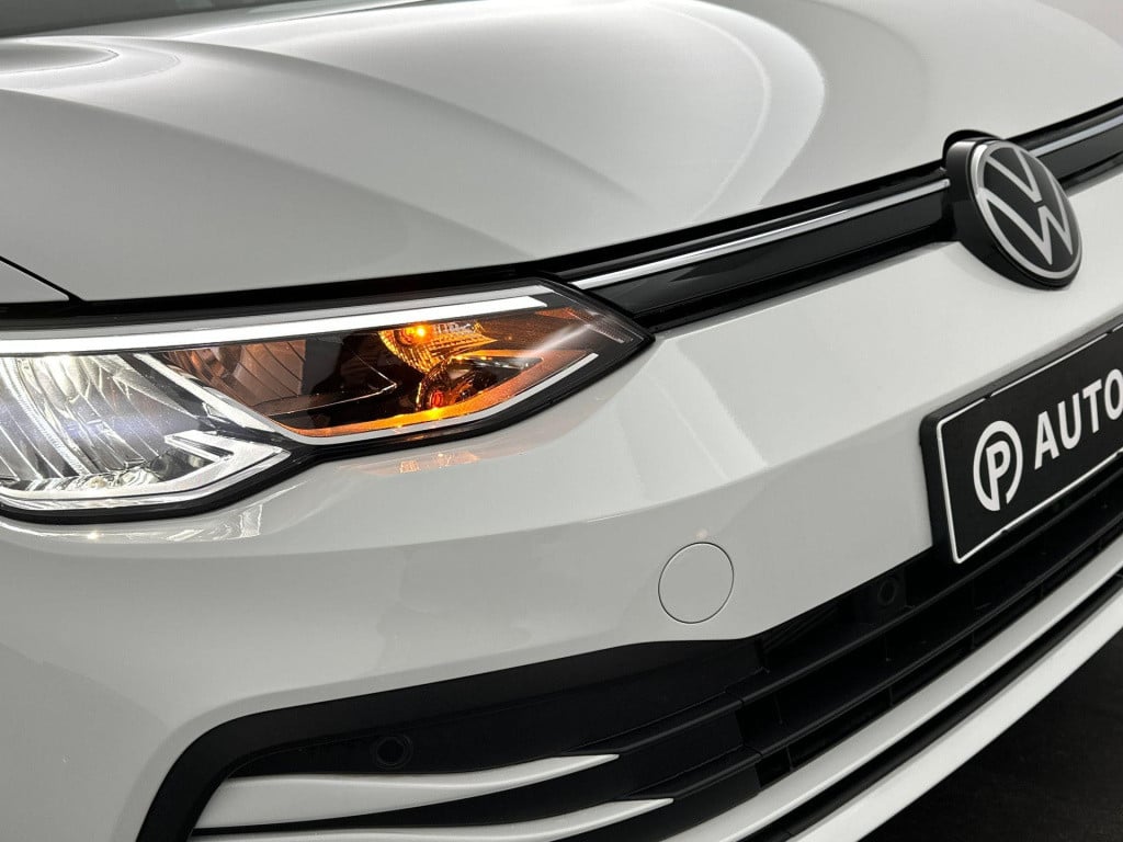 Volkswagen Golf variant 1.5 etsi life business dsg7 130pk