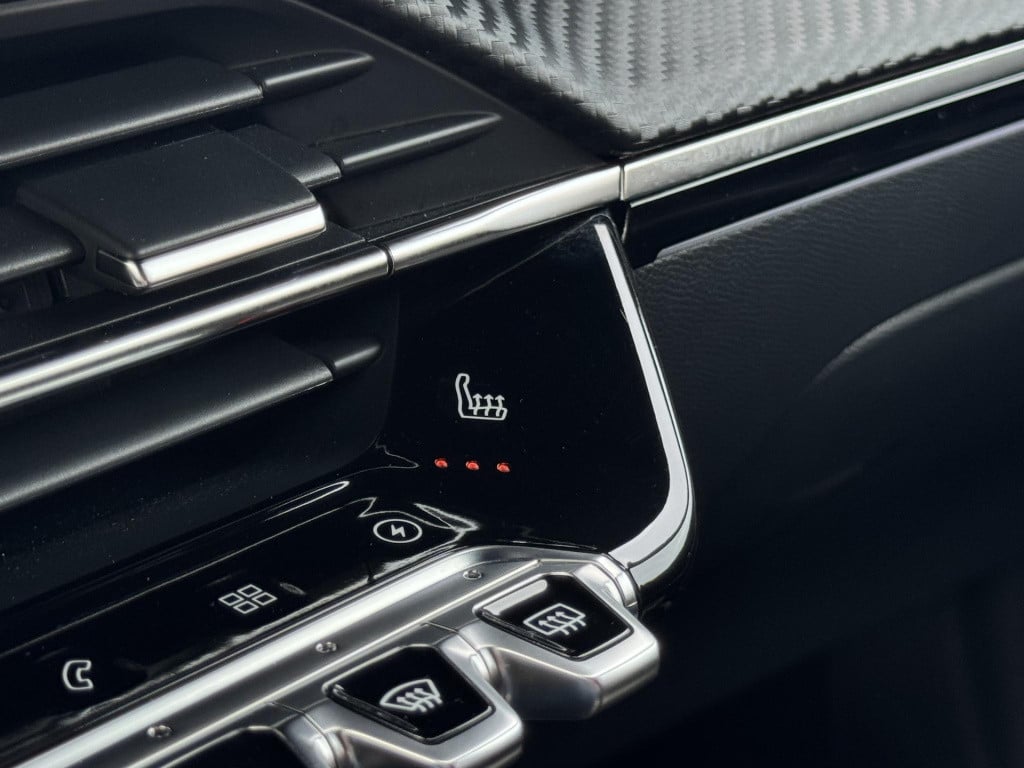 Peugeot E-2008 ev gt 50 kwh | adapt. cruise control | stoelverwarming | dod