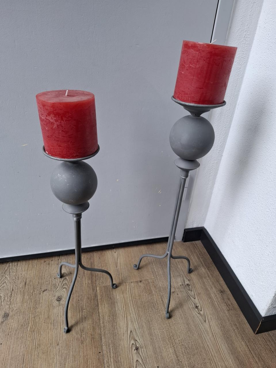 Metalen kaarsenhouders