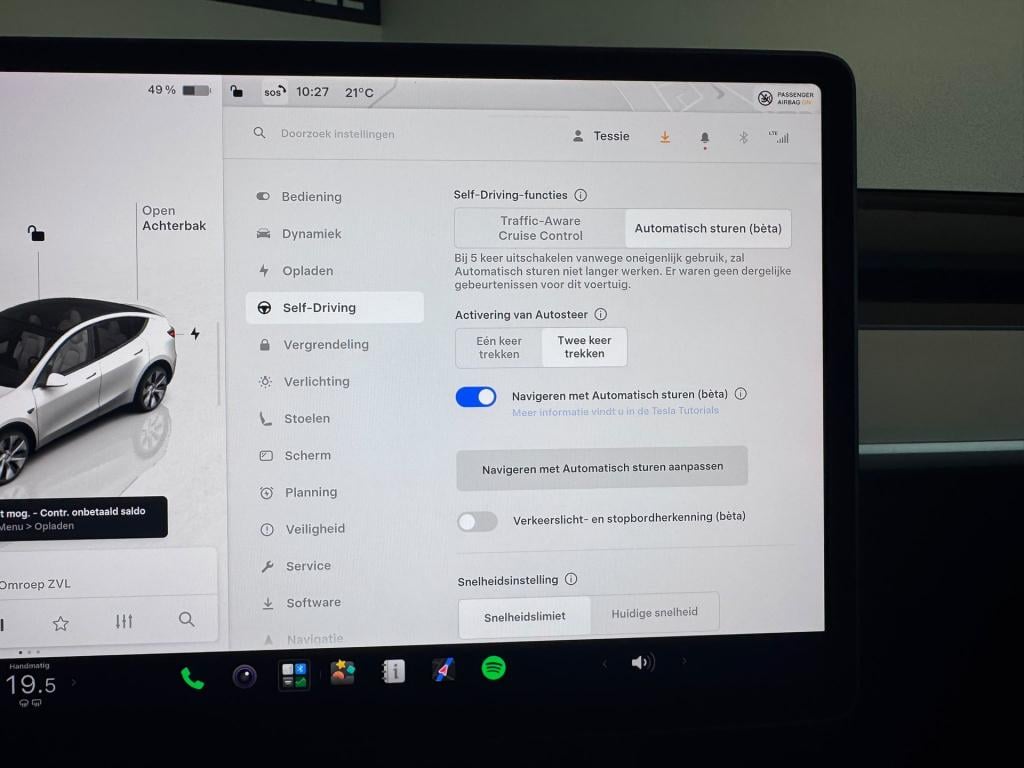 Tesla Model Y rwd 58 kwh / soh 98%