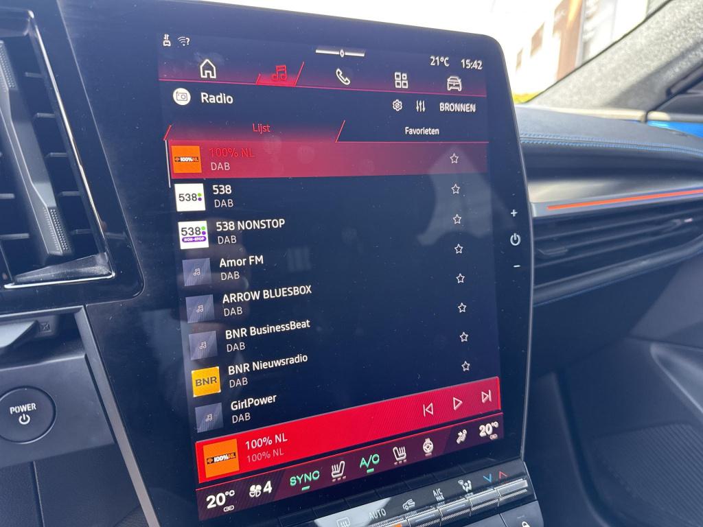 Renault Scenic e-tech ev87 long range esprit alpine