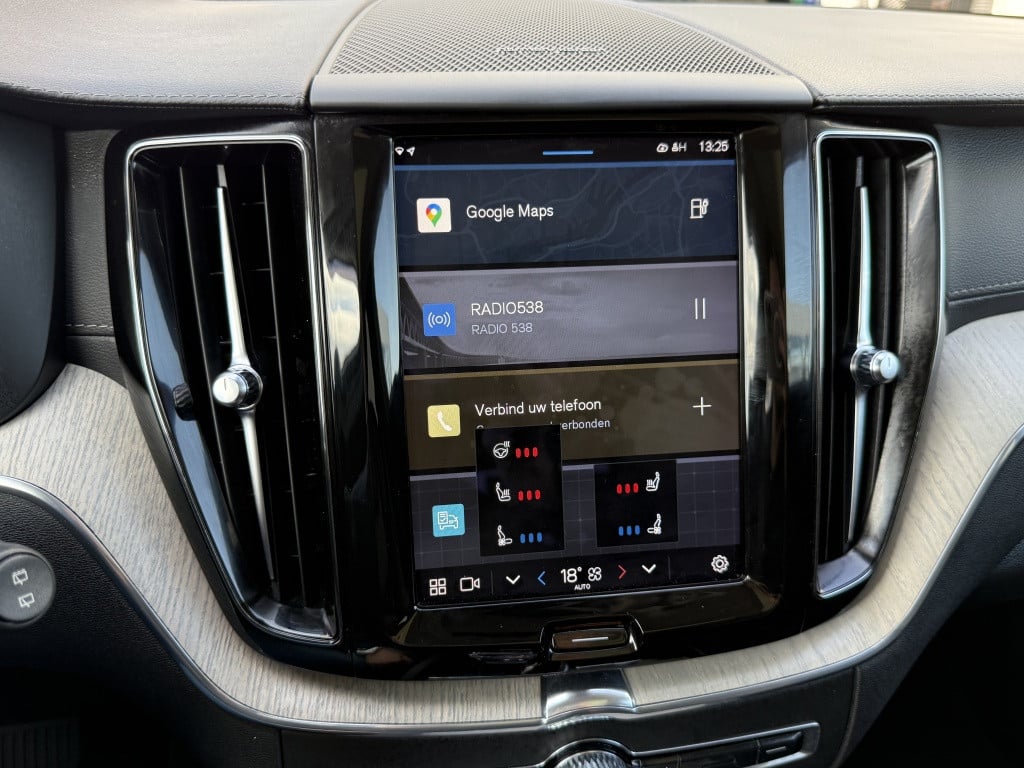 Volvo XC60 t6 awd inscription| full option| 360 graden camera| panodak