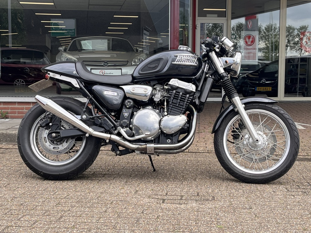 Triumph Thunderbird