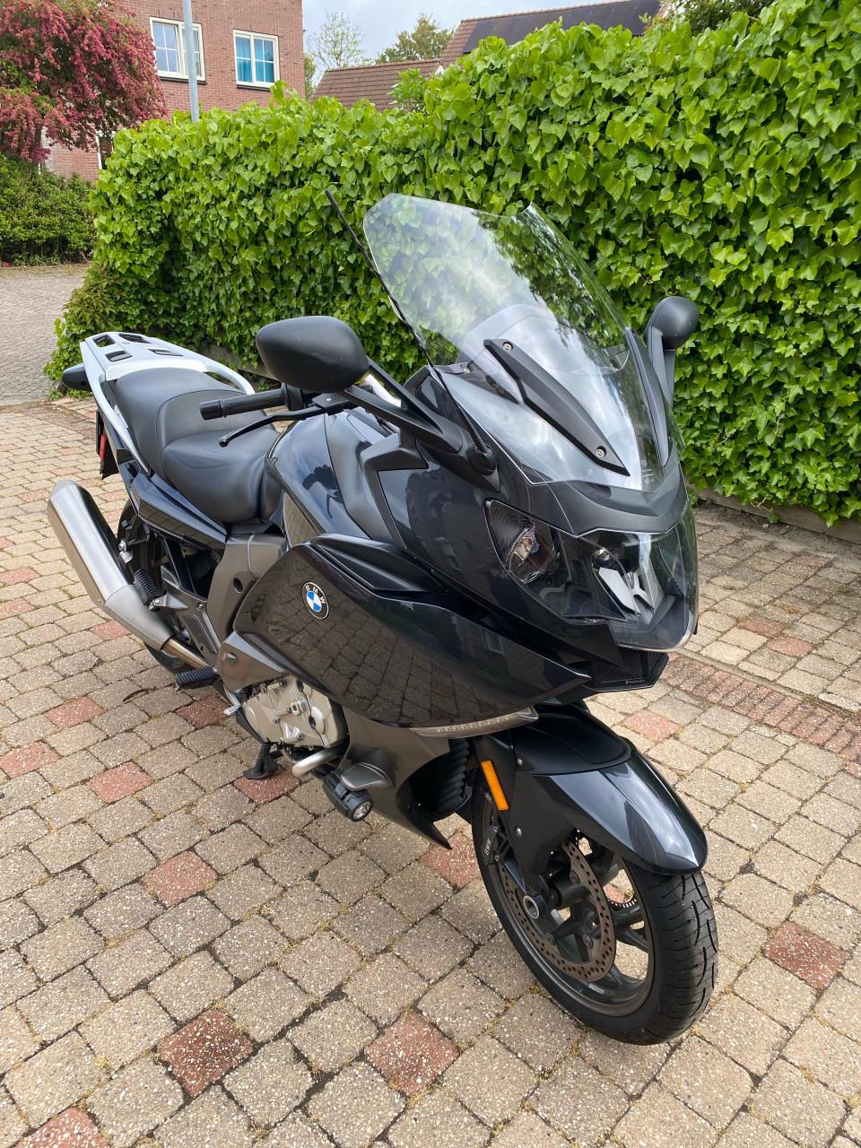BMW K1600 (6 cilinder)