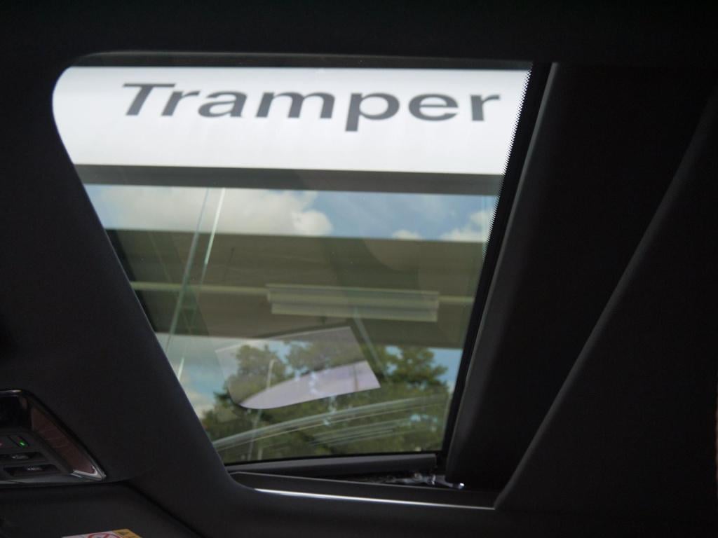 Mitsubishi Outlander 2.4 phev instyle+