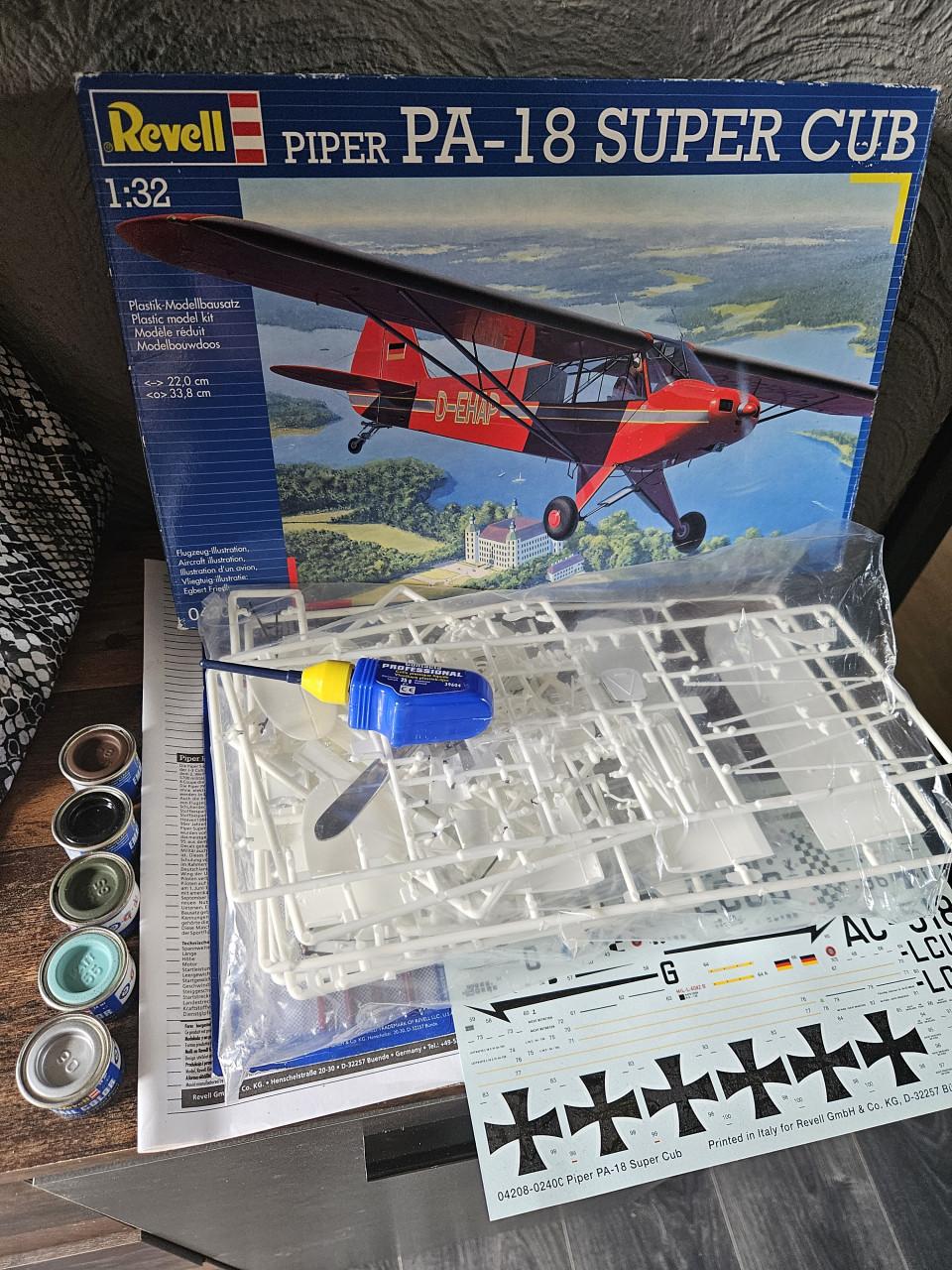 Revell Piper PA-18 Super Cub modelbouw kit 1:32