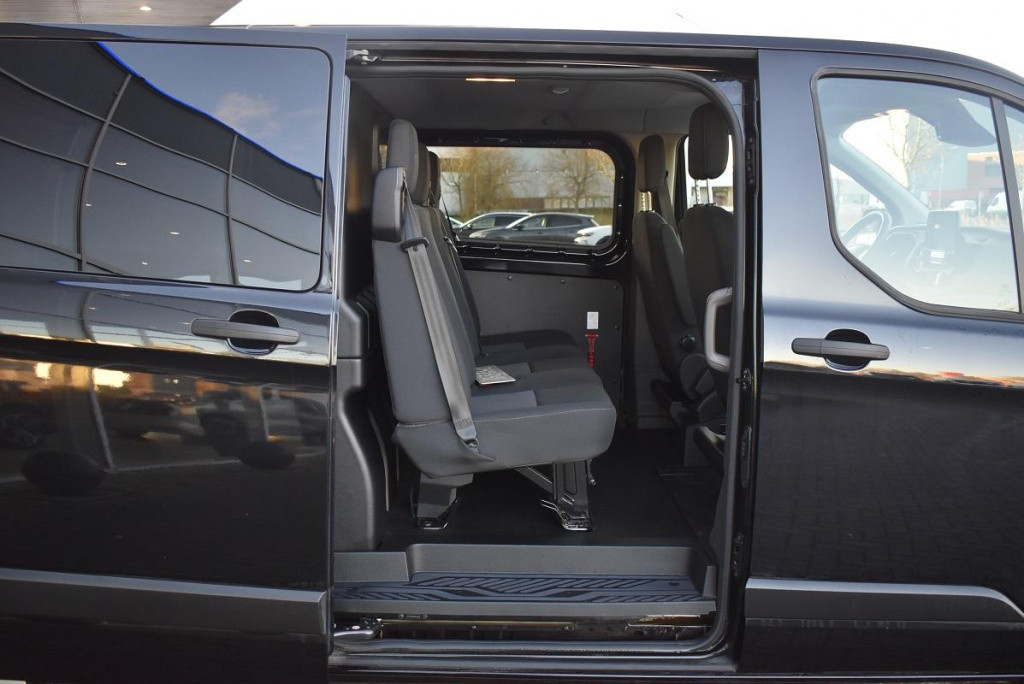 Ford Transit Custom 300 2.0 tdci l2h1 trend dc 5-pers. | airco | cruise con