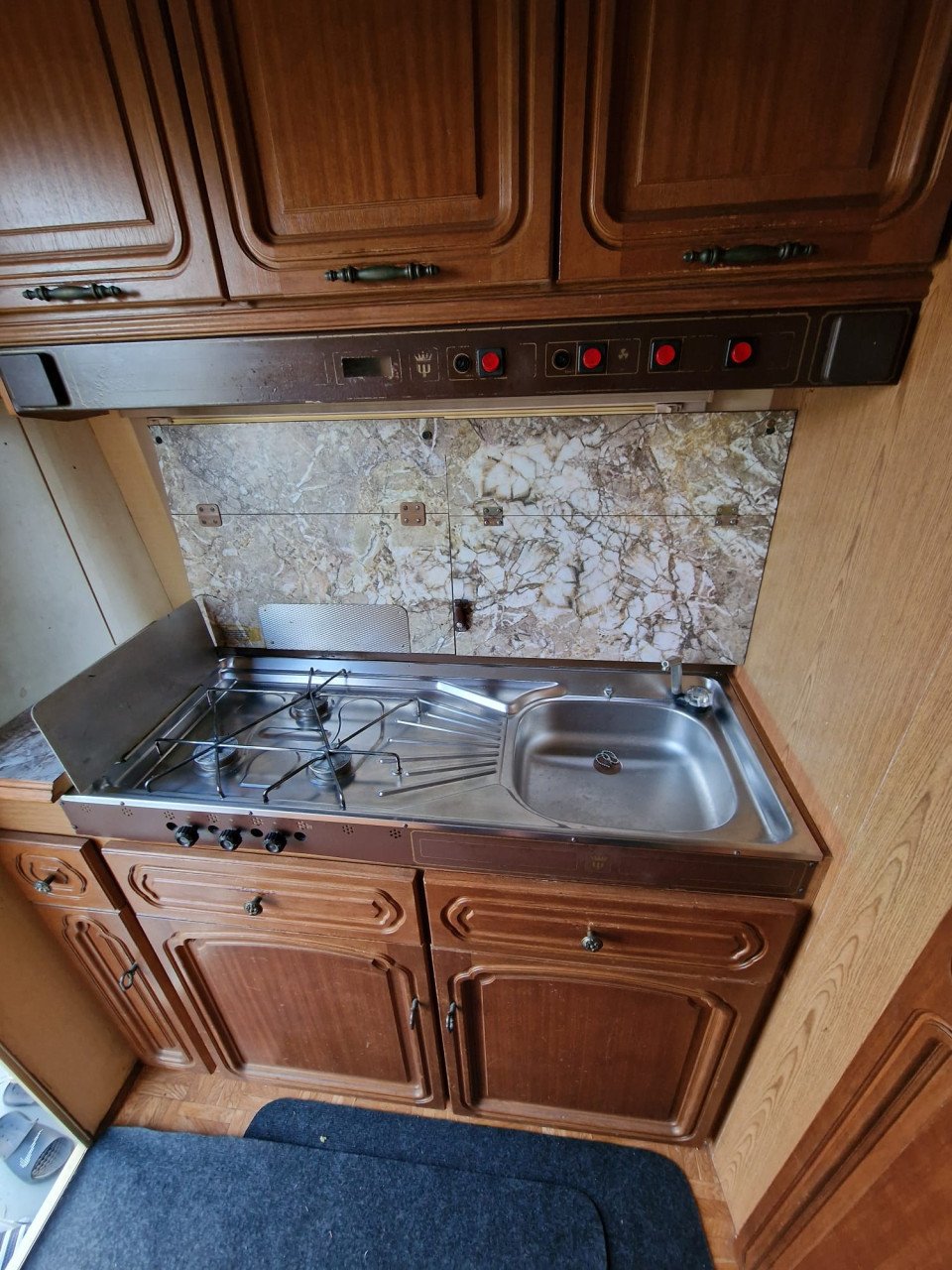 Lichte Caravan in goede staat