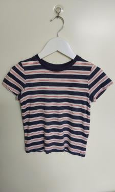 T-shirt van het merk C&A in maat 104