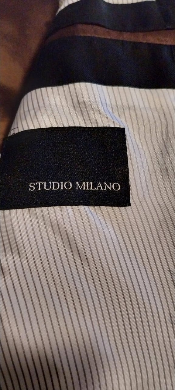 Te koop: zeer net pak/ kostuum Studio Milano maat 46