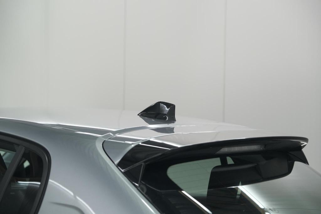 Peugeot 208 puretech 100 active | parkeersensoren | navigatie | apple carpl