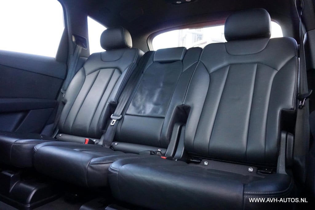 Audi Q7 3.0 tdi e-tron quattro sport