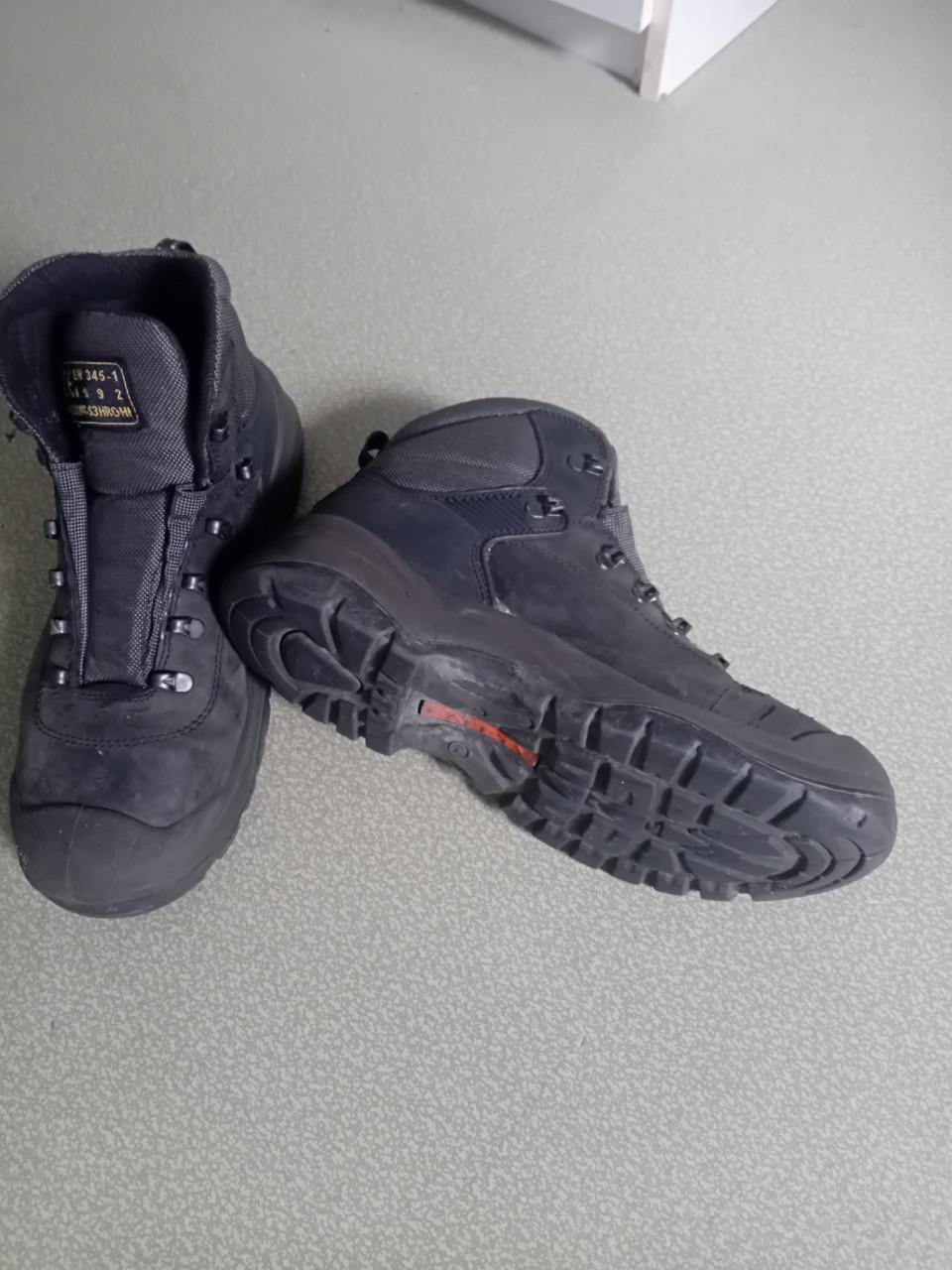 Veiligheidsschoenen maat 44