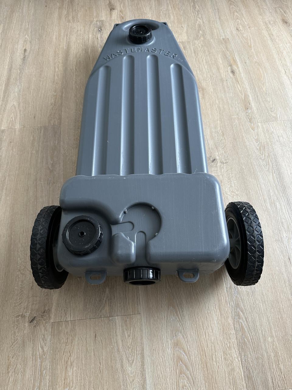 Nieuwe Vuilwatertank (foutieve bestelling)