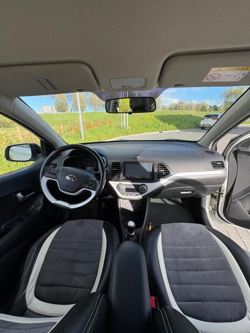 Kia picanto 2016 1.0 DynamicLine CarPlay