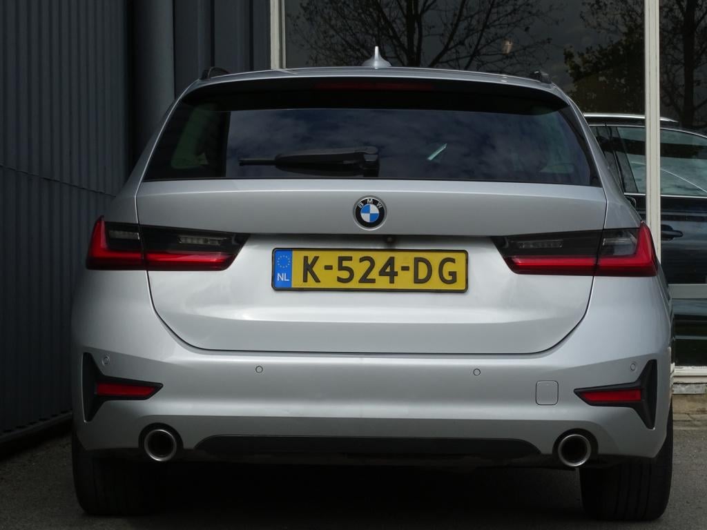 BMW 3-serie touring 318i executive edition sportline