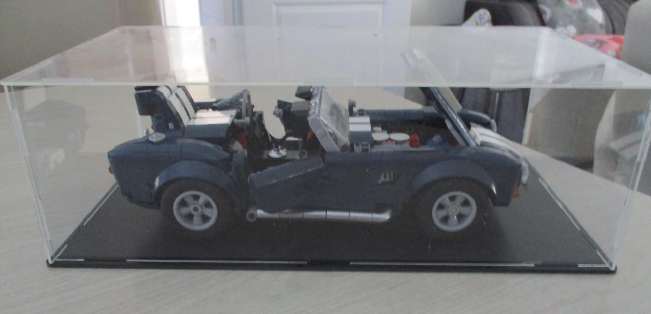 Ford Cobra (chelby)   Technis lego    In vitrine