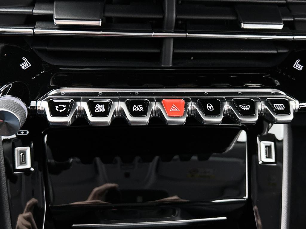 Peugeot 2008 100pk allure | rijklaar | stoelverwarming | camera | navi |