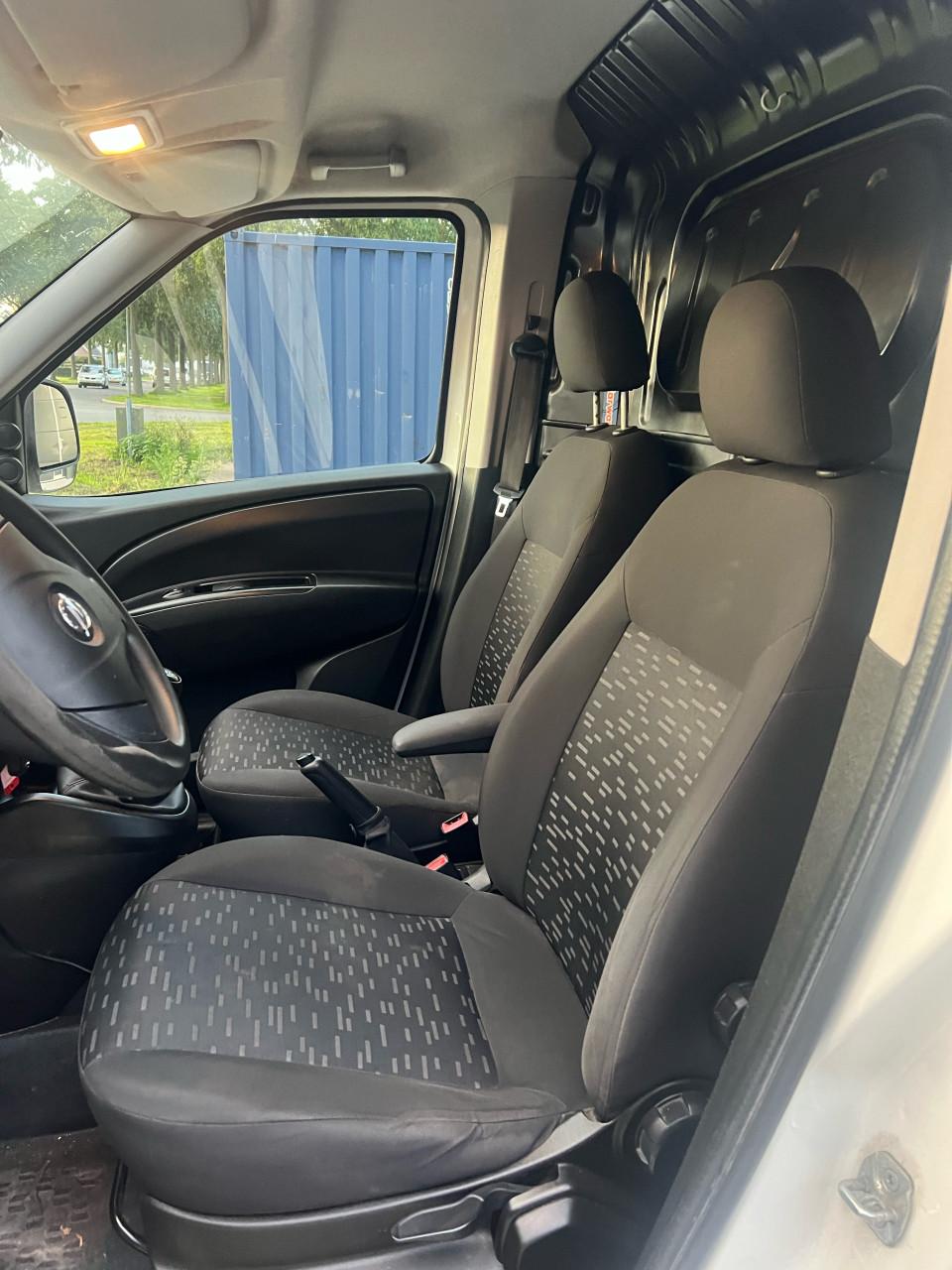 Opel Combo 1.3CDTI L2H1 158.897KM