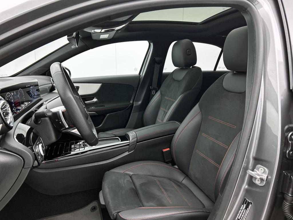 Mercedes-Benz A-Klasse 250 e business solution amg amg line | night pakket 