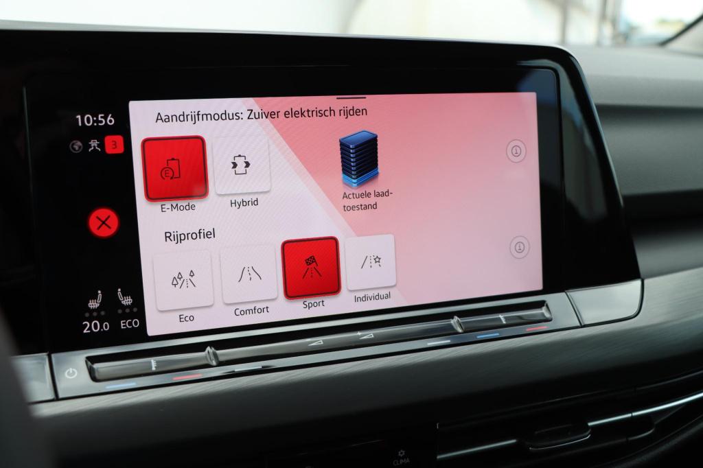 Volkswagen Golf 1.4 ehybrid style 204pk dsg6 | memory/massagestoelen | stuu