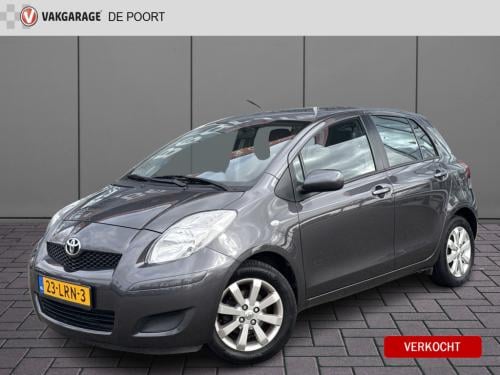 Toyota Yaris 1.3 vvti dynamic | airco | lm velgen