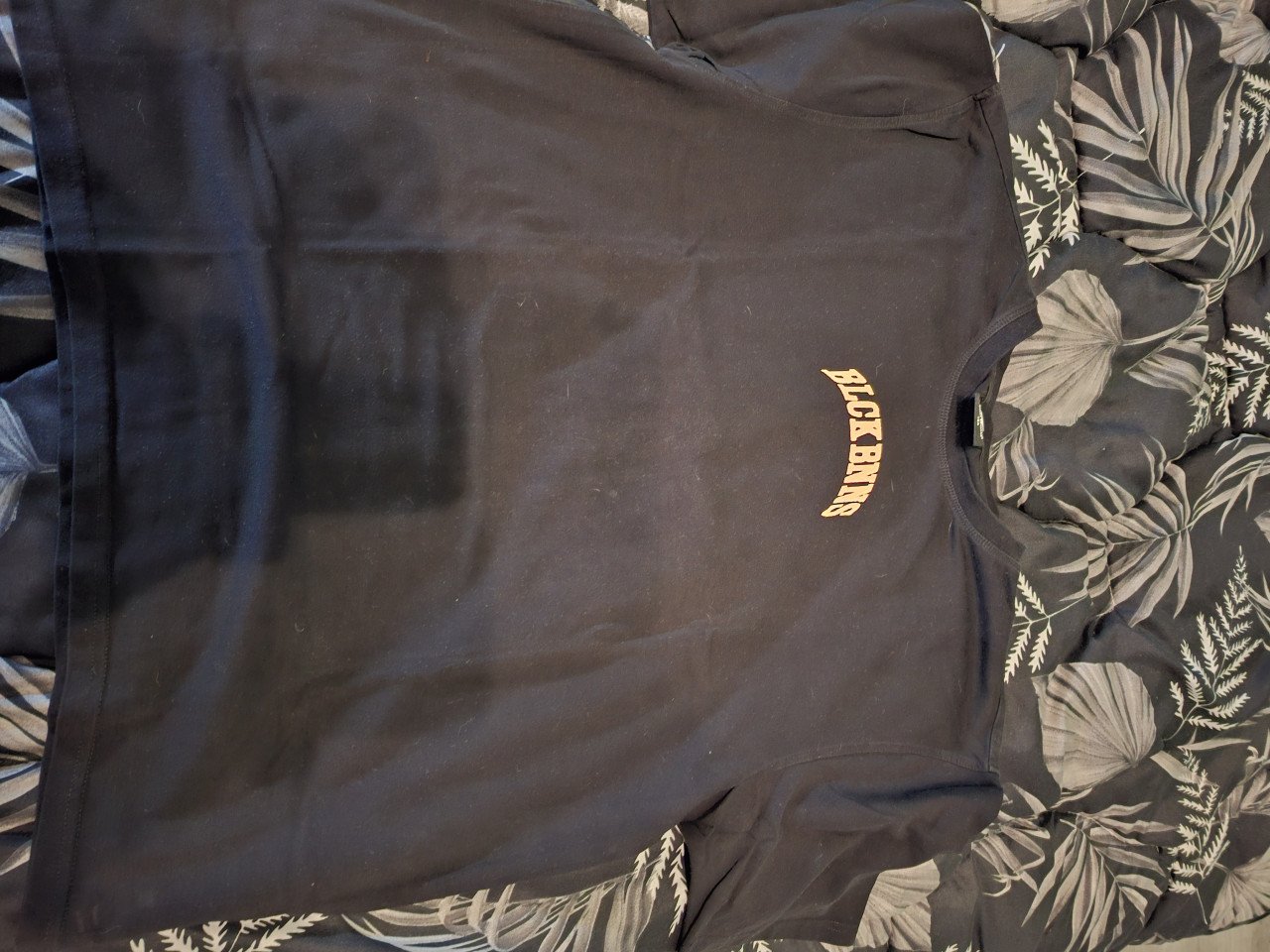 Black bananas 4 tshirts