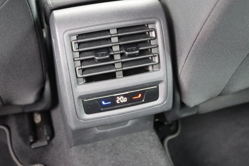 Volkswagen Golf 1.4 ehybrid style 204pk dsg6