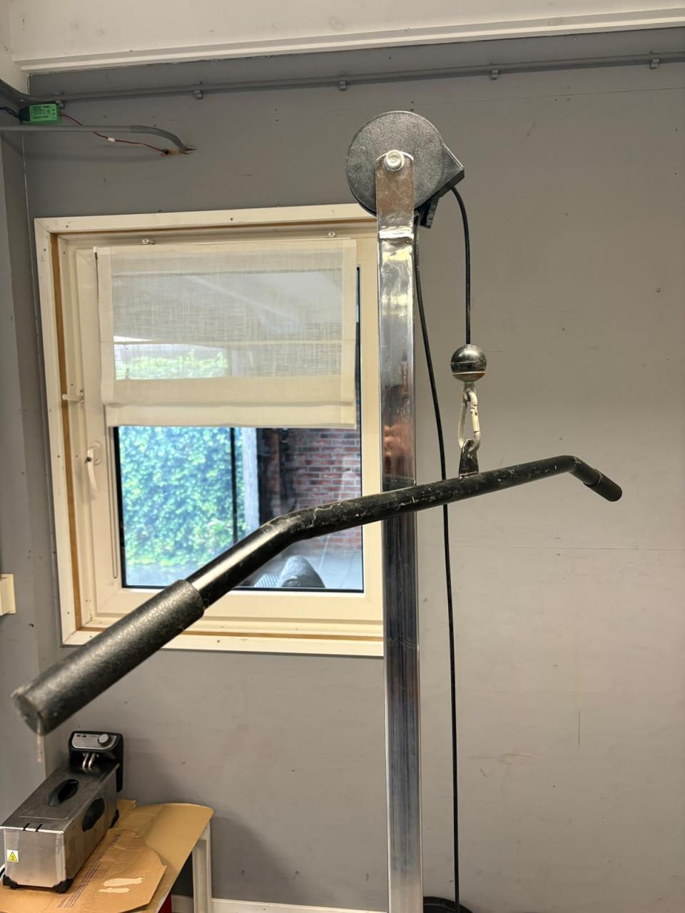 Verstelbare halterbank + gewichten