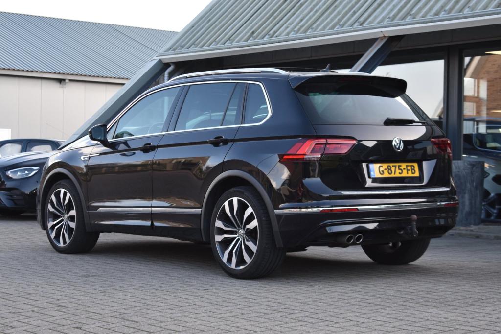 Volkswagen Tiguan 1.5 tsi act highline r-line | trekhaak | panoramadak | dy