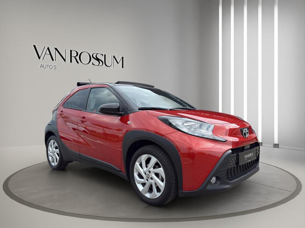 Toyota Aygo x 1.0 vvt-i mt pulse cabrio dak | airco (automatisch) | camera 