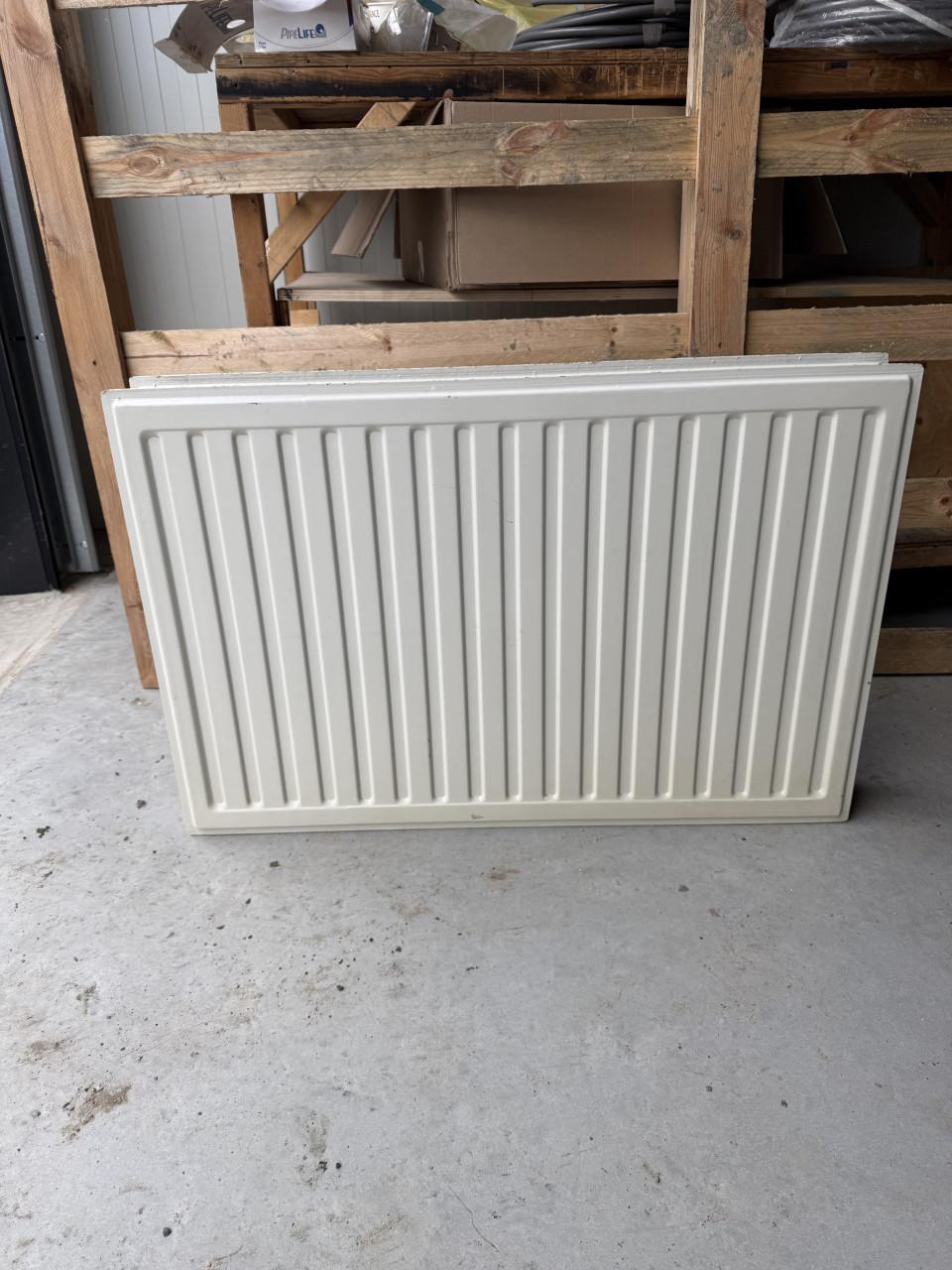 Radiator h600xb900