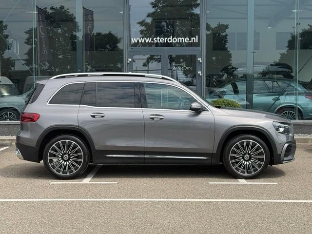 Mercedes-Benz Glb 200 amg line premium plus l panoramadak l mbux l multibea