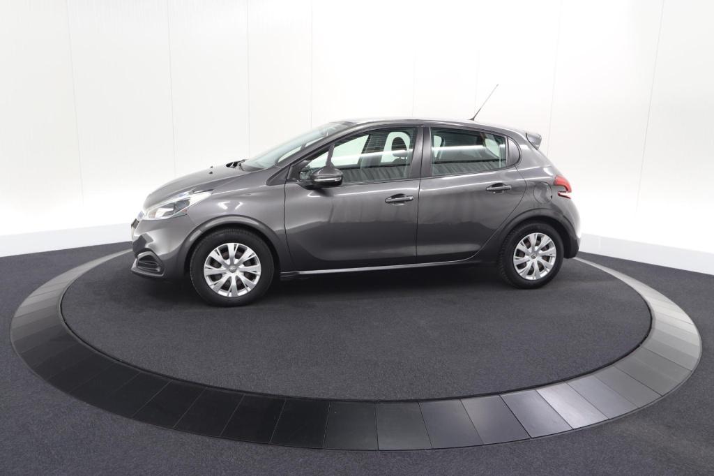 Peugeot 208 puretech 82 active | camera | apple carplay | airco