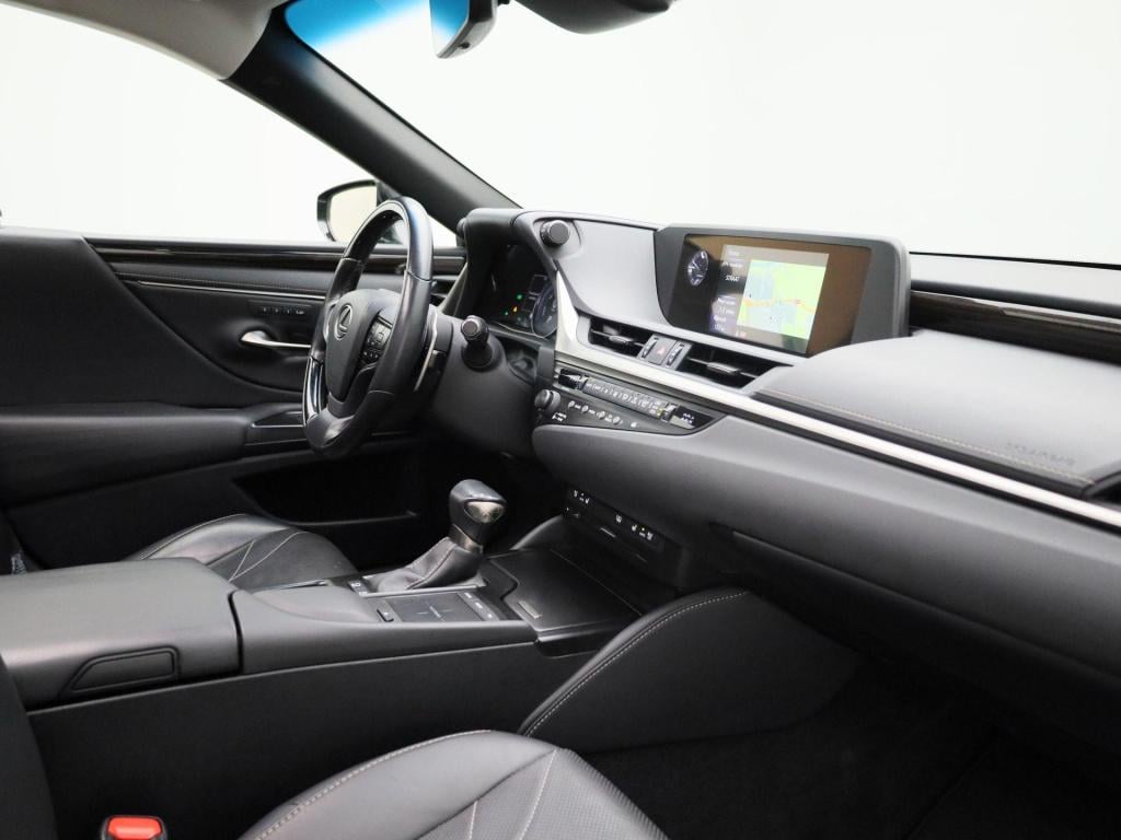 Lexus Es 300h luxury line | automaat | panoramadak | lederen bekleding | ac