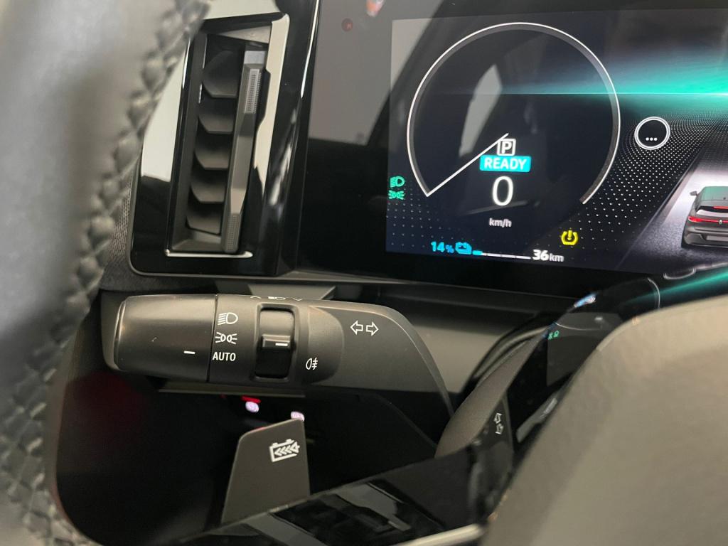 Renault Megane E-tech ev40 boost charge equilibre