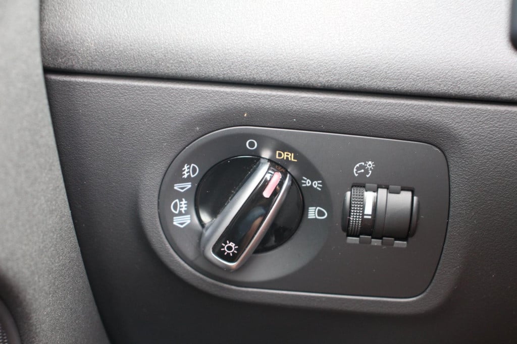 Audi TT roadster 1.8 tfsi pro line s - leder - led - elek kap - windscherm 