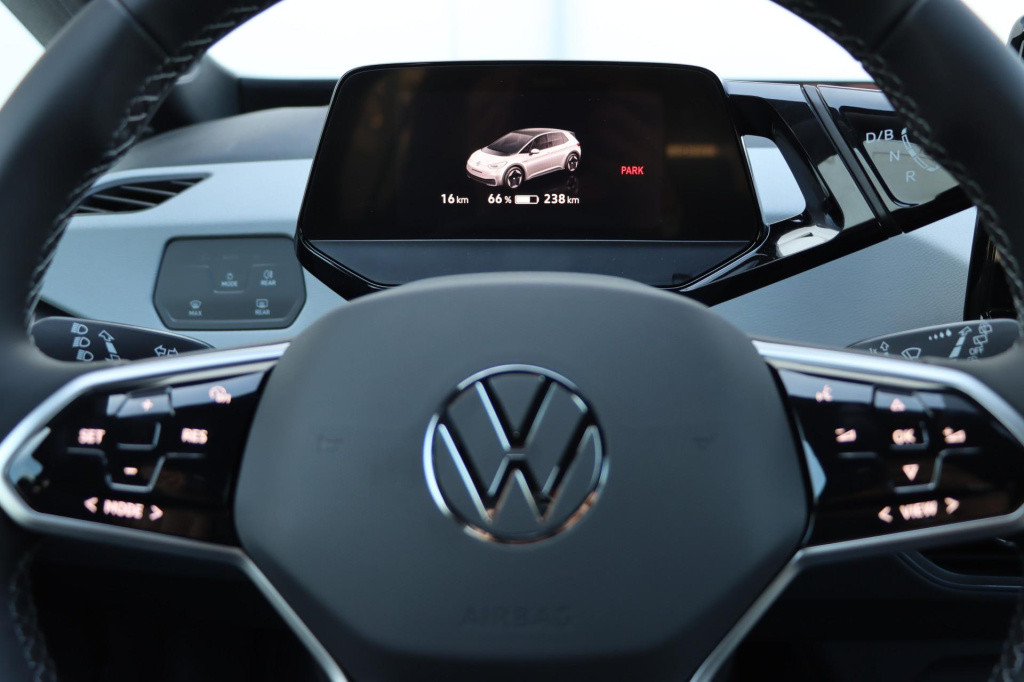 Volkswagen Id.3 pro edition 58 kwh 204pk