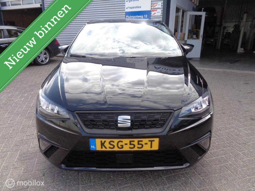 Seat Ibiza 1.0 mpi style/airco ecc/led/lm velgen/pdc/apple carplay/full lin