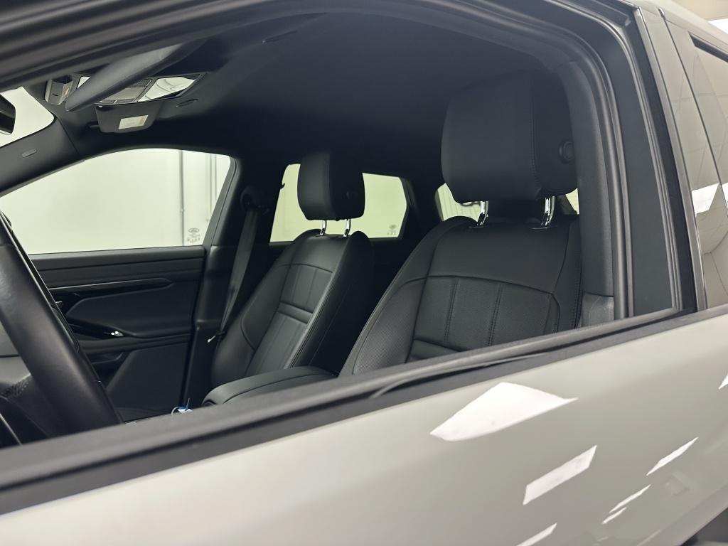 Land Rover Range Rover 1.5 p300e awd r-dynamic se | black line | meridian |