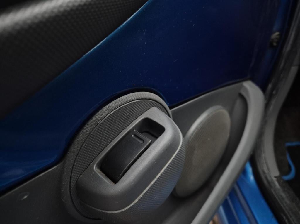 Toyota Aygo 1.0-12v comfort / origineel nl / 5-deurs / airco