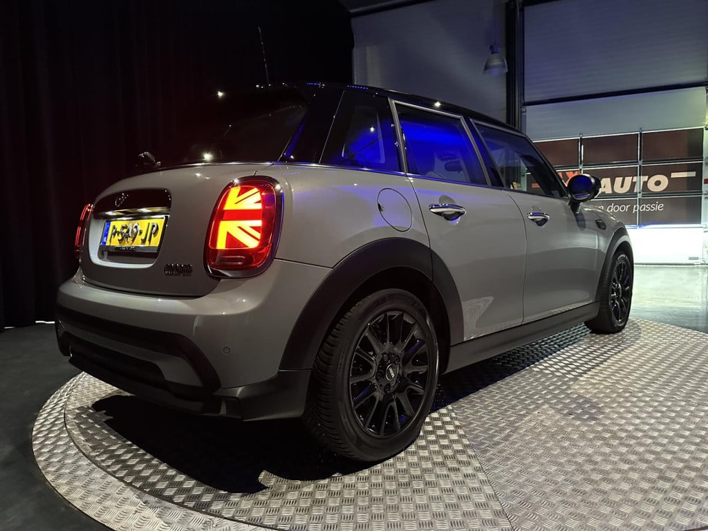 Mini Cooper mini 1.5 business edition *led*sportstoelen*applecarplay*