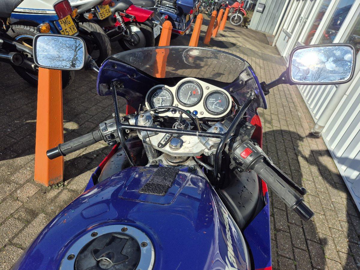 Kawasaki Ninja ZX6-R